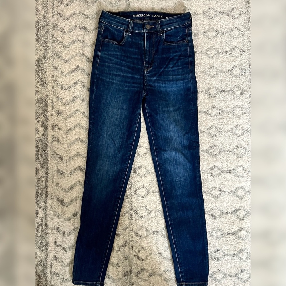 American Eagle high waisted jeans size 4 long